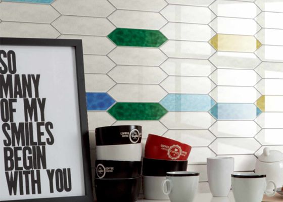 खरीदें चमकदार 3 डी इंकजेट सिरेमिक दीवार टाइलें 75x300 मिमी आधुनिक डिजाइन ऑनलाइन निर्माण