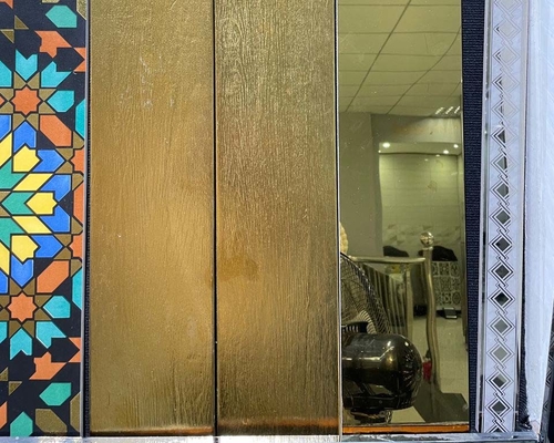 खरीदें होटल के लिए गोल्डन कलर वुडन टेक्सचर फ्लोर टाइल्स 150x900mm ऑनलाइन निर्माण