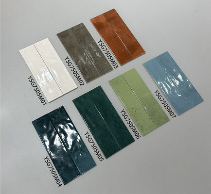 डाइनिंग रूम और ऑफिस के लिए एंटीबैक्टीरियल ग्रीन 75x300mm ग्लॉसी इनसाइड सिरेमिक वॉल टाइल्स