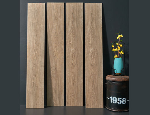 250x1500mm लकड़ी प्रभाव चीनी मिट्टी के बरतन टाइल 9.5mm मोटाई दीवार और फर्श के लिए