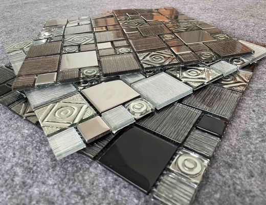 तैराकी पूल के लिए 300x300mm ग्लास मोज़ेक टाइलें - चमकदार इलेक्ट्रोप्लेटेड फिनिश